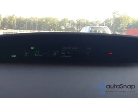 2015 Toyota Prius Persona Series Special Edition z USA, uszkodzony, nr VIN JTDKN3DU5F0411279